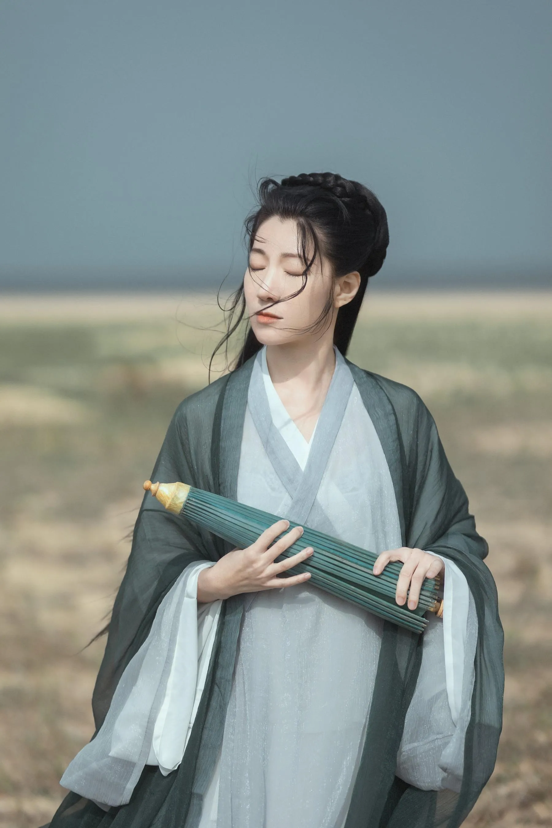 [YITUYU艺图语]2021.10.21 天涯倦客 何佳 [26P]插图4